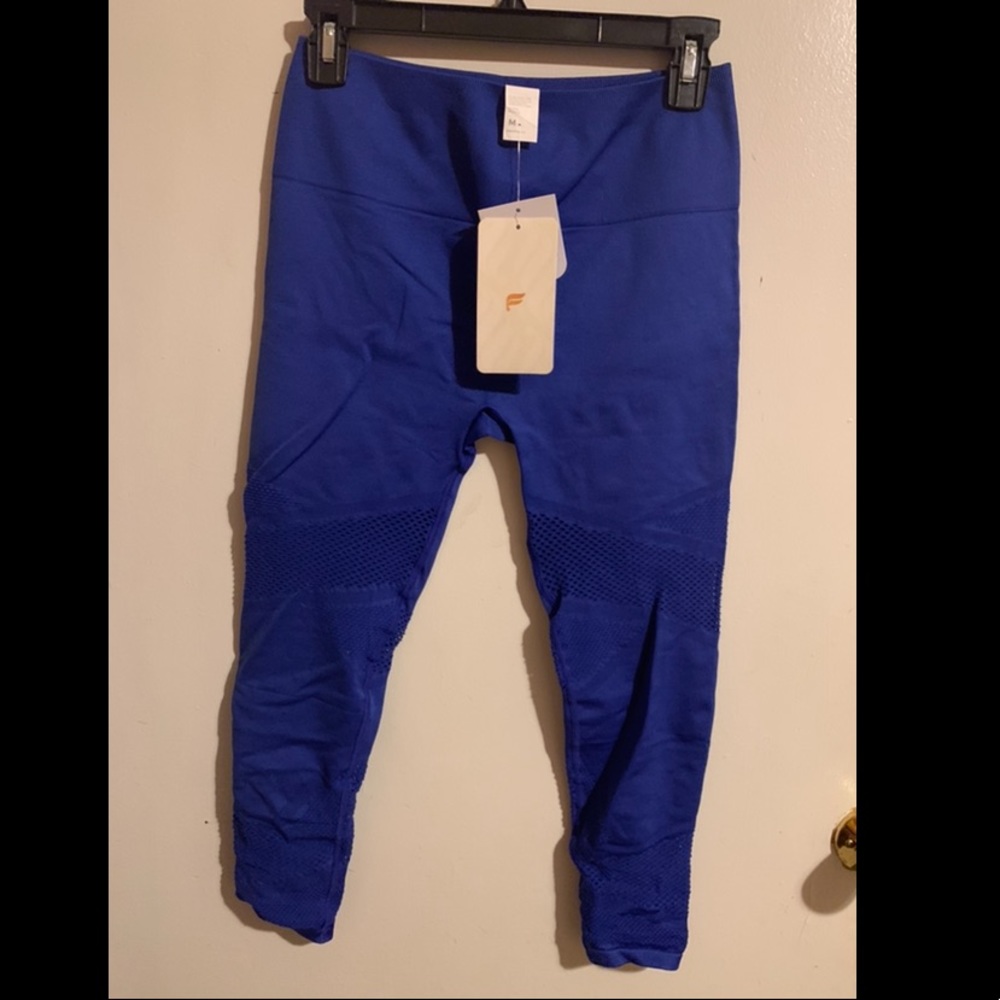 Cutout leggings